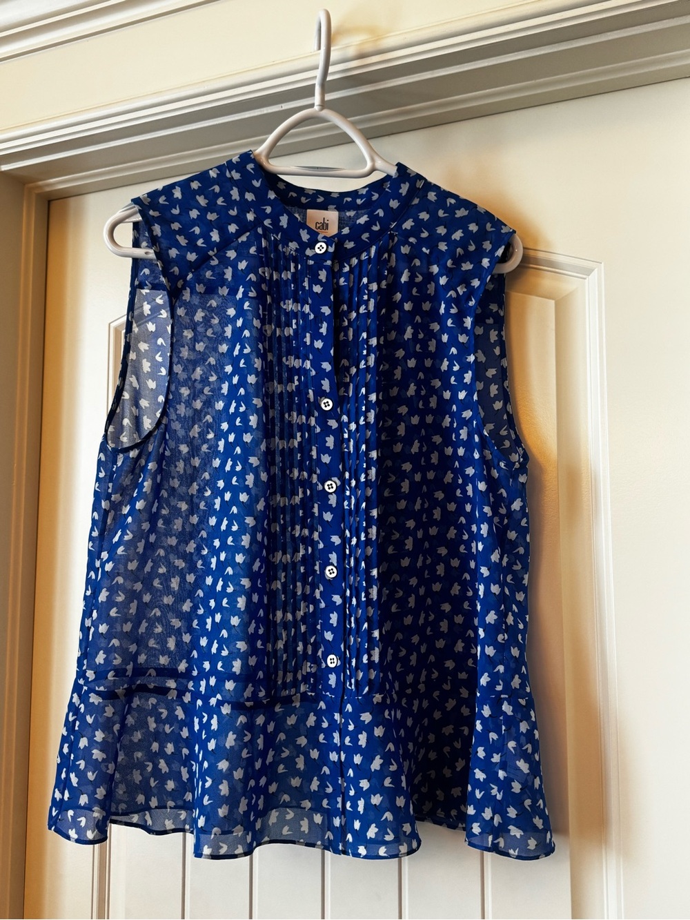 CAbi Blue Sleeveless Peplum Button-Up Top with White Floral Print